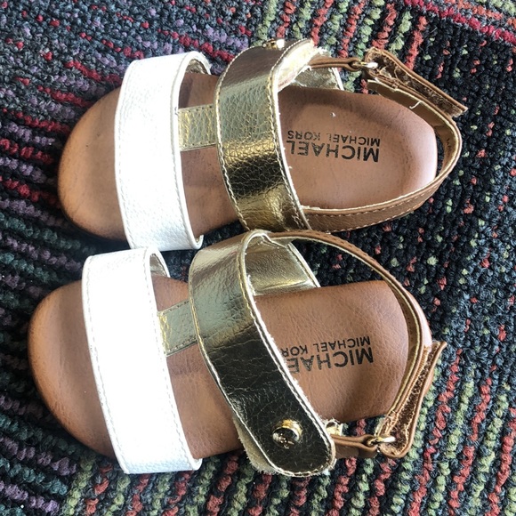 Michael Kors Kid Sandals - Picture 5 of 5